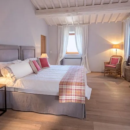 Sleeps 6 Pool Wifi *
